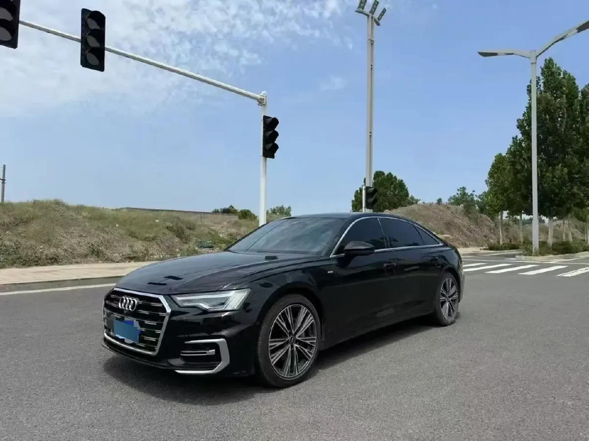 2023 Audi A6L 2.0T 245HP L4 7DCT