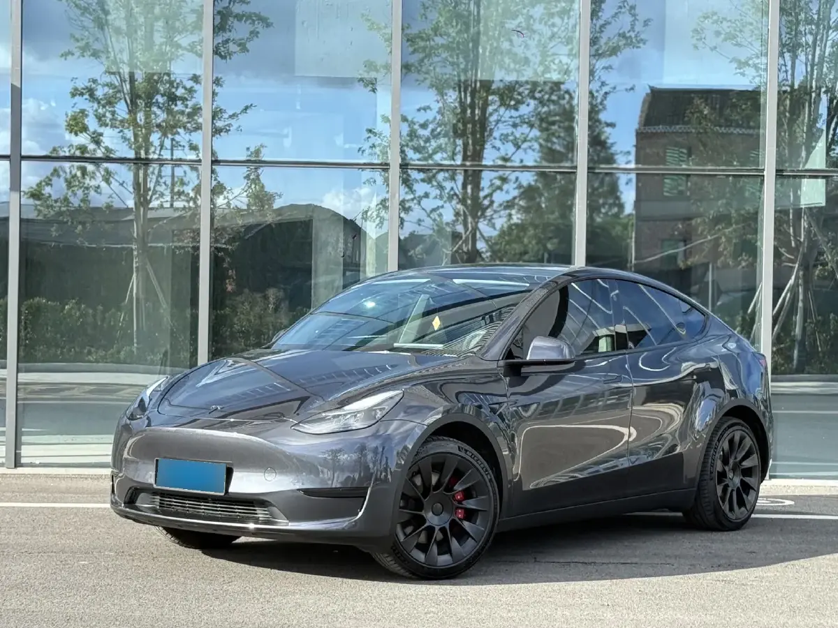 2023 Tesla Model Y BEV 60KWH