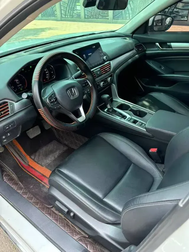 2021 Honda Accord 1.5T 194HP L4 CVT,autocango,china used car exporter,china ev exporter,chinese used car exporter,chinese used ev exporter