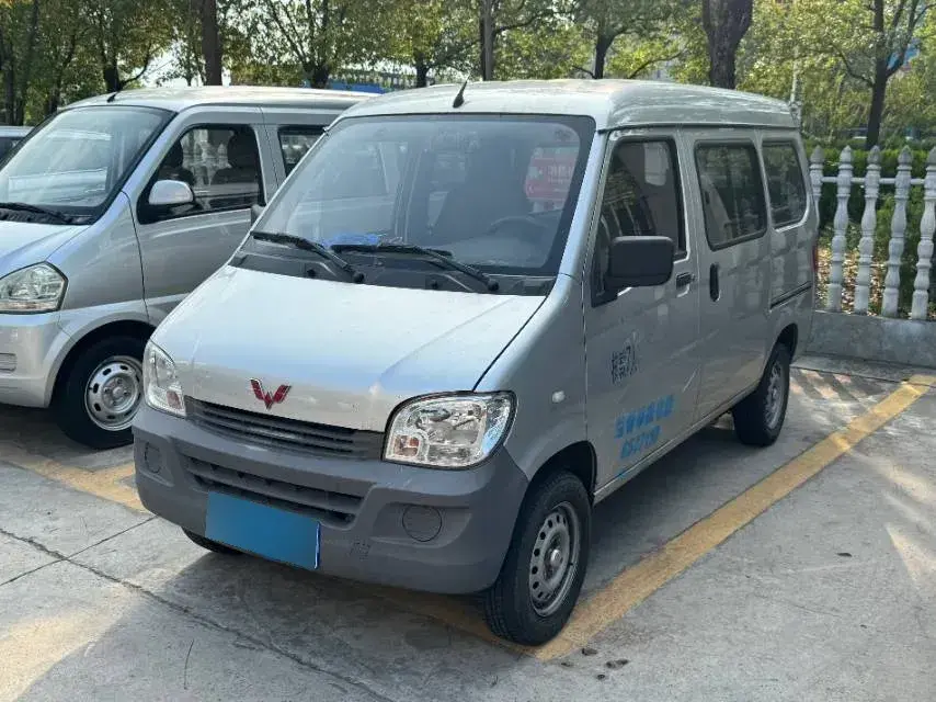 2019 WuLing ZhiGuang 1.2L 82HP L4 5MT