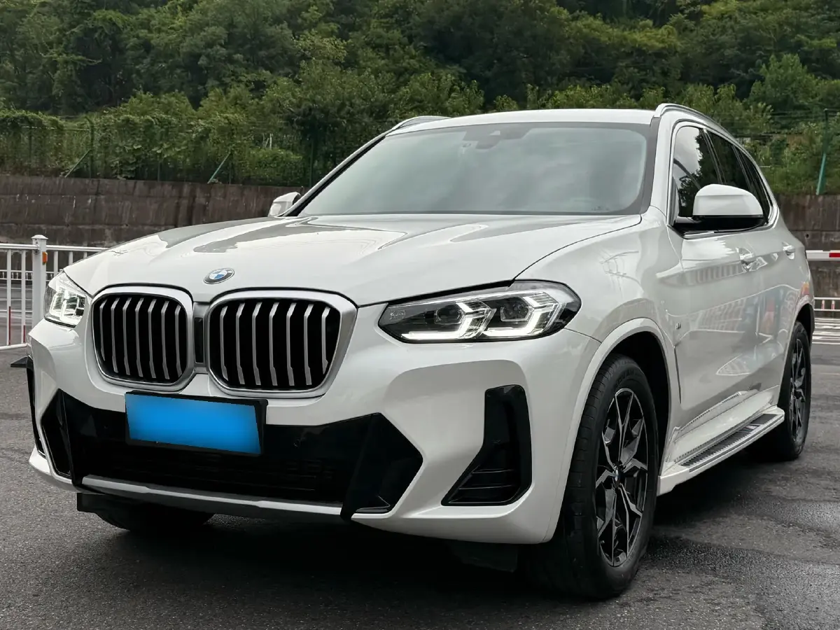 2022 BMW X3 2.0T 184HP L4 8AT