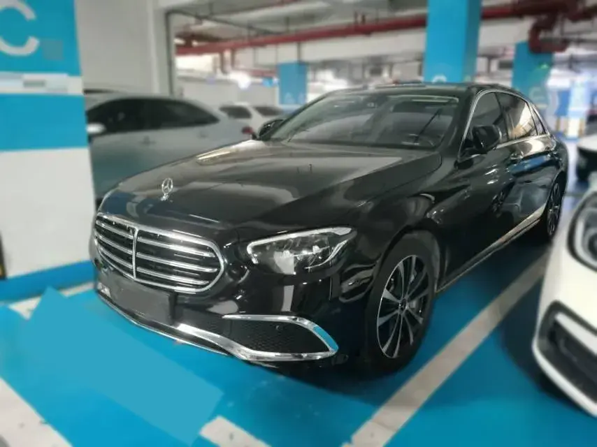 2022 Mercedes-Benz E Class 2.0T 211HP L4 9AT PHEV 25.4KWH