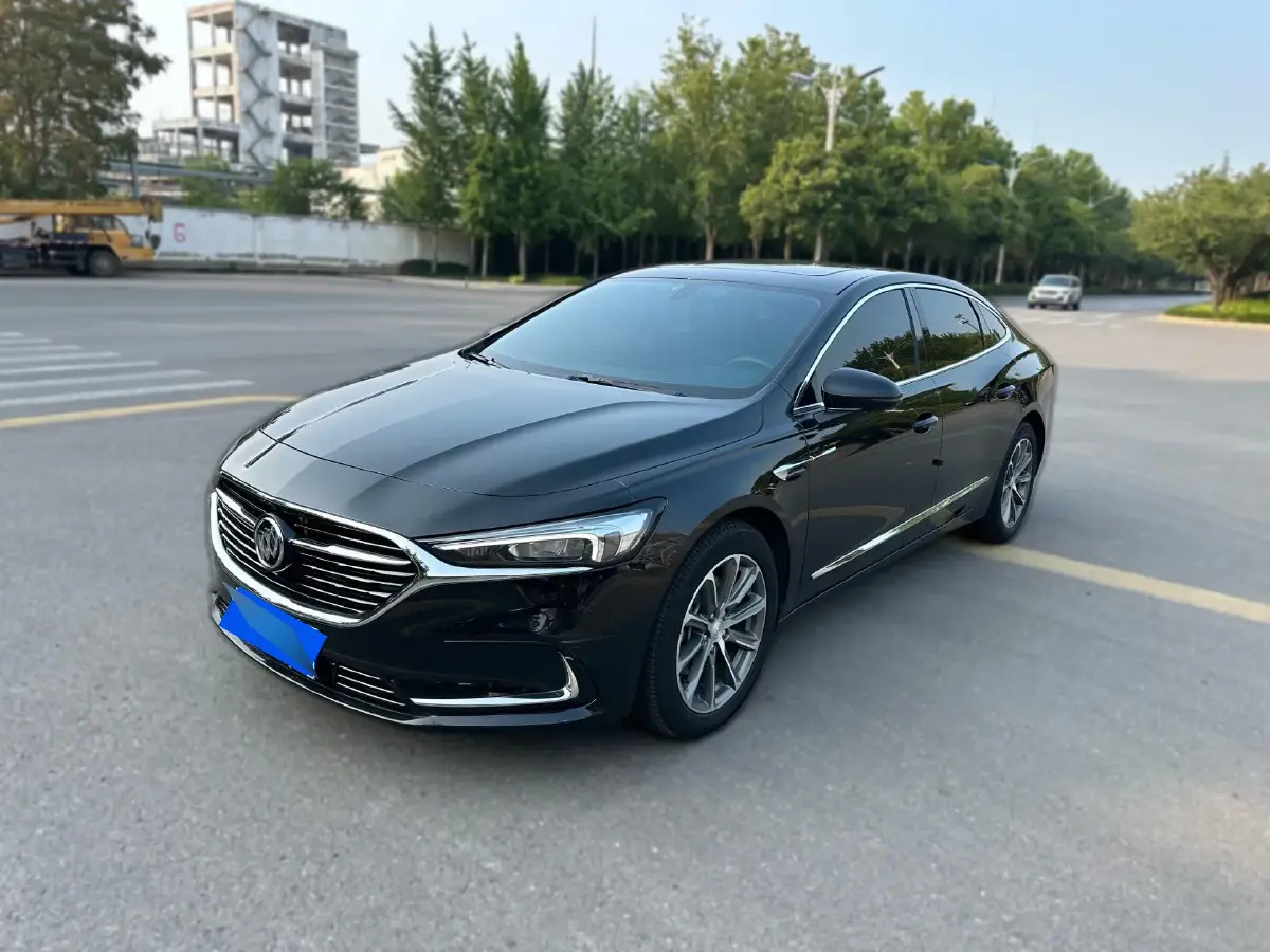 2020 Buick Larcosse 2.0T 237HP L4 9AT