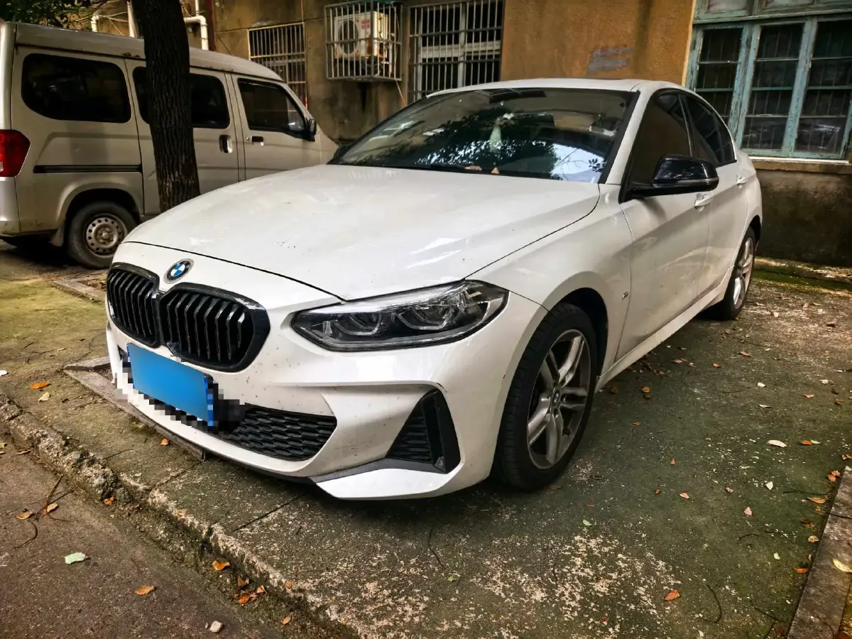 2021 BMW 1 Series 1.5T 140HP L3 7DCT