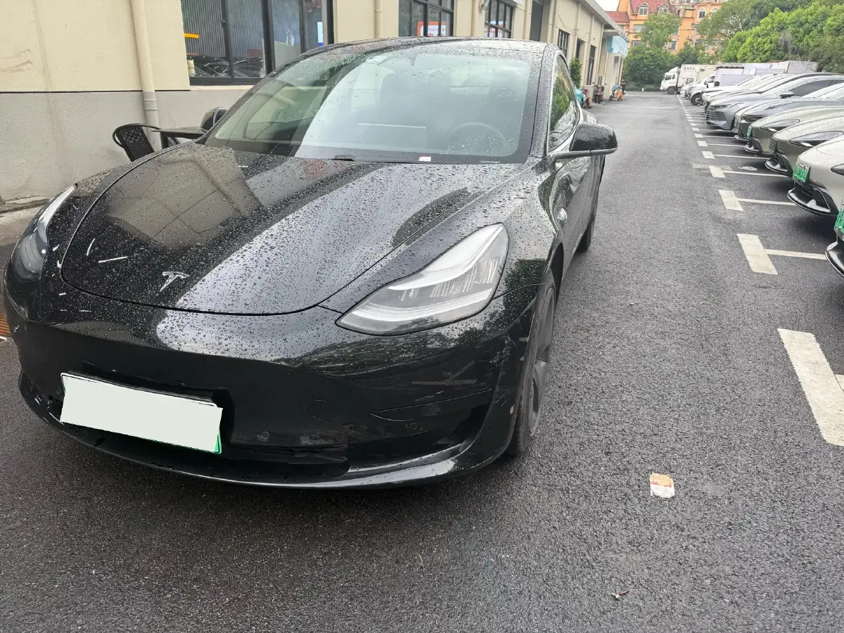 2020 Tesla Model 3 BEV 52KWH