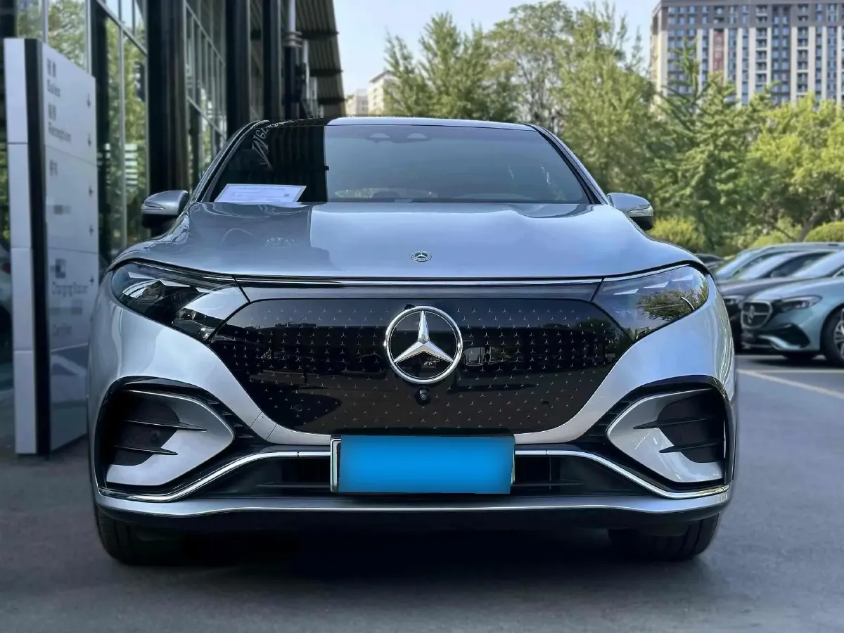 2023 Mercedes-Benz EQS SUV BEV 111.8KWH,autocango,china used car exporter,china ev exporter,chinese used car exporter,chinese used ev exporter
