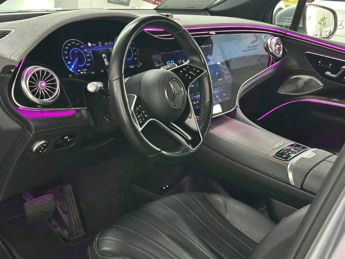 2023 Mercedes-Benz EQS SUV BEV 111.8KWH,autocango,china used car exporter,china ev exporter,chinese used car exporter,chinese used ev exporter