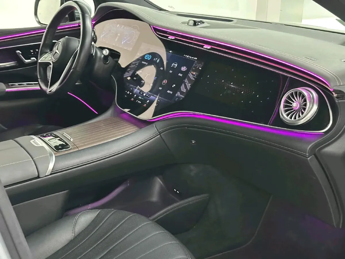 2023 Mercedes-Benz EQS SUV BEV 111.8KWH,autocango,china used car exporter,china ev exporter,chinese used car exporter,chinese used ev exporter