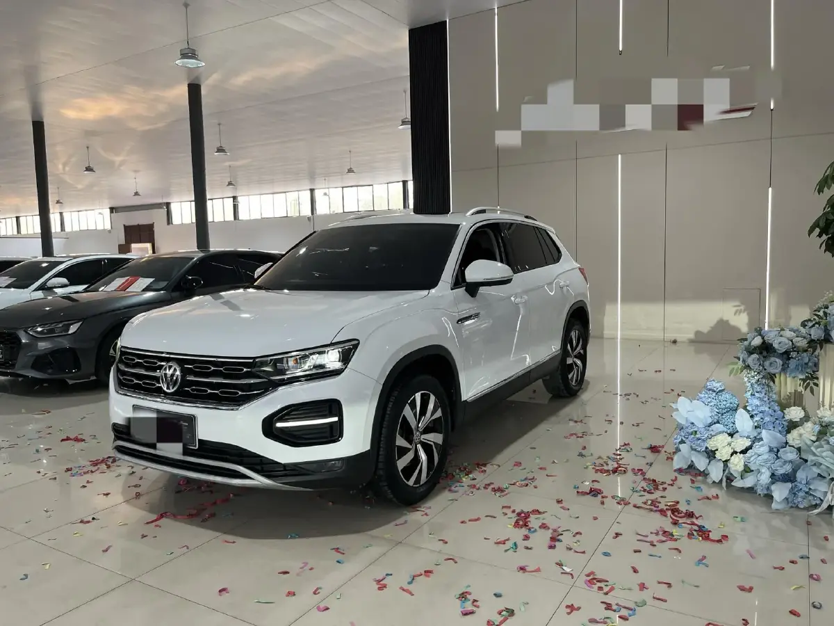 2020 Volkswagen Tayron 2.0T 186HP L4 7DCT