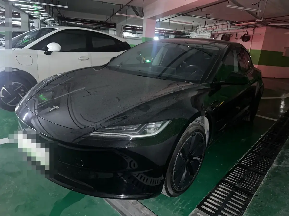 2023 Tesla Model 3 BEV 60KWH