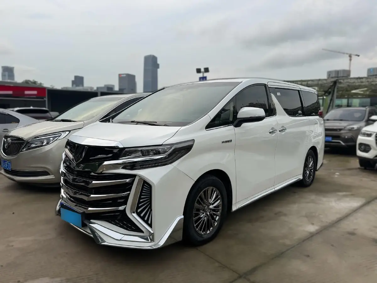 2019 Toyota Alphard 2.5L 117HP L4 E-CVT Hybrid
