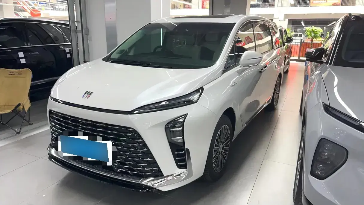 2024 Buick GL8 1.5T 180HP L4 2DHT PHEV 24.4KWH