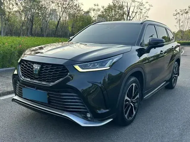 2022 Toyota Crown Kluger 2.5L 192HP L4 E-CVT Hybrid