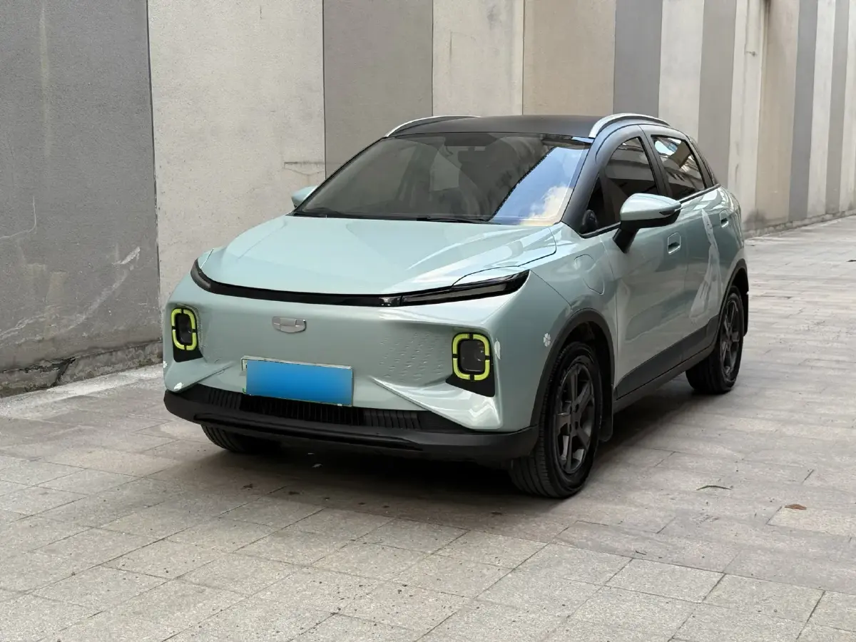 2022 Geometry E BEV 33.5KWH