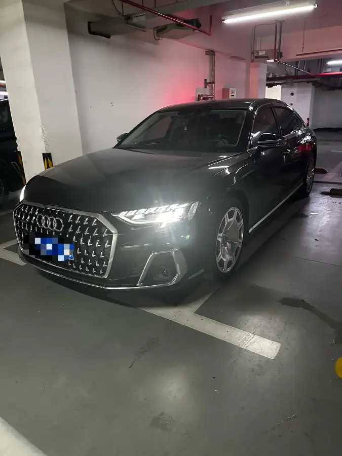 2024 Audi A8 3.0T 340HP V6 8AT