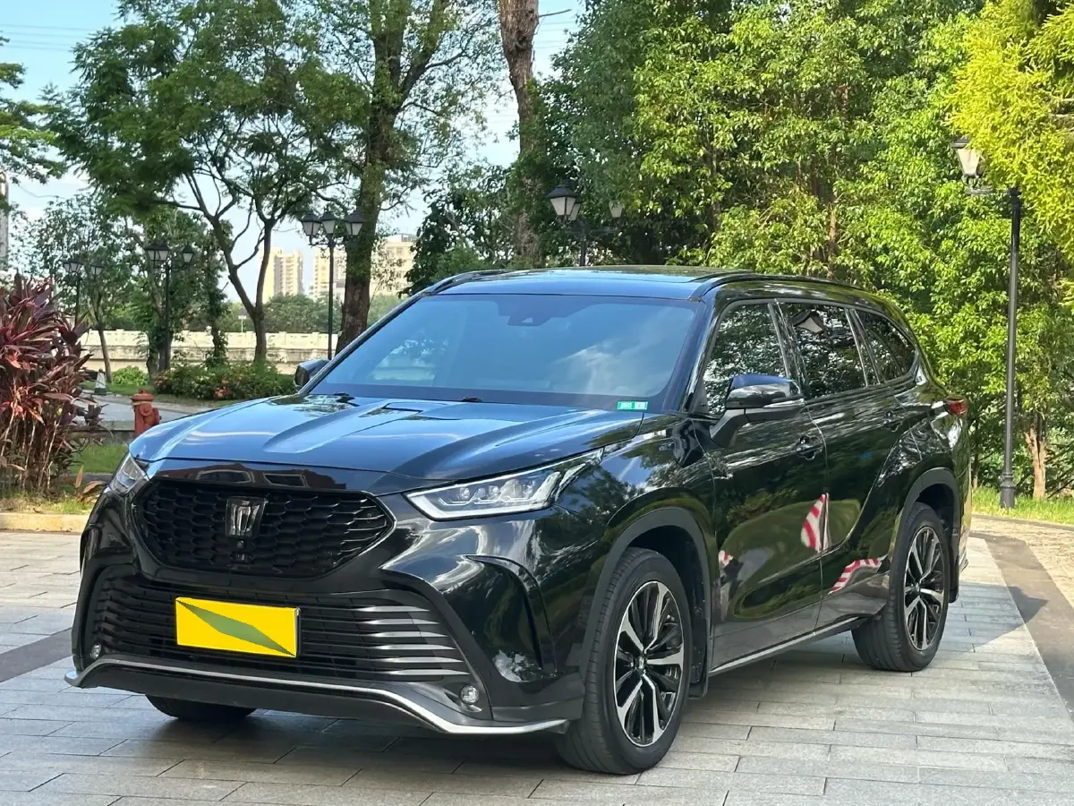 2022 Toyota Crown Kluger 2.0T 248HP L4 8AT