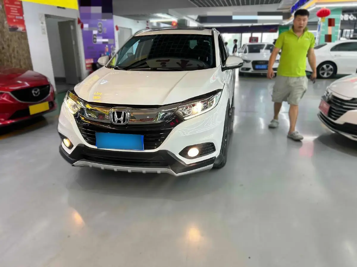 2020 Honda Vezel 1.5L 131HP L4 CVT