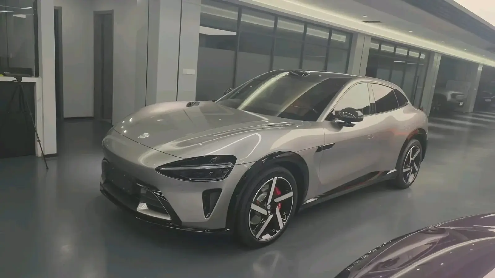 2025 MI YU7 BEV 101.7KWH