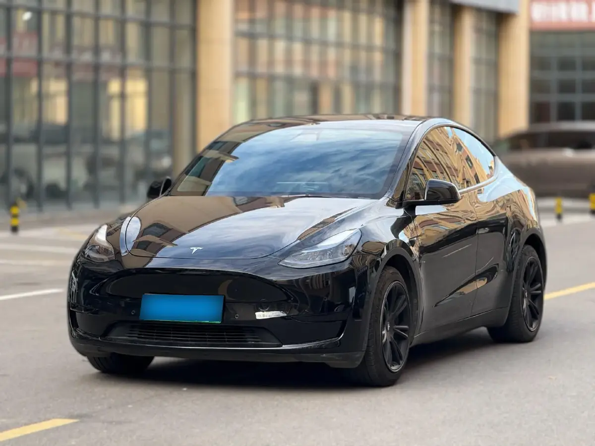 2022 Tesla Model Y BEV 60KWH