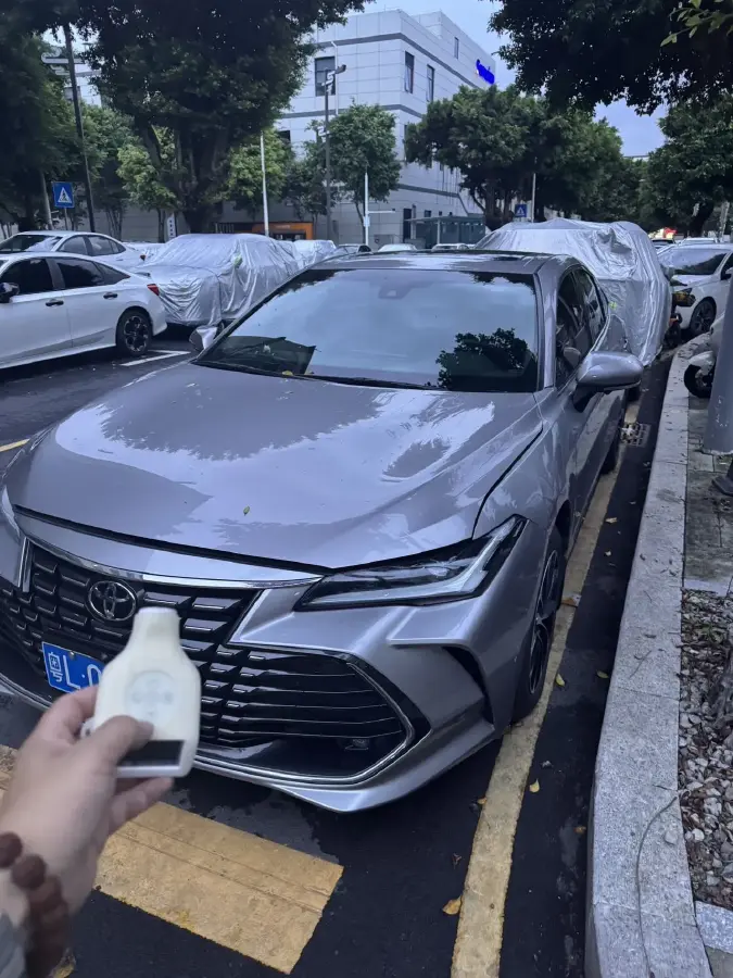 2023 Toyota Avalon 2.0L 177HP L4 CVT