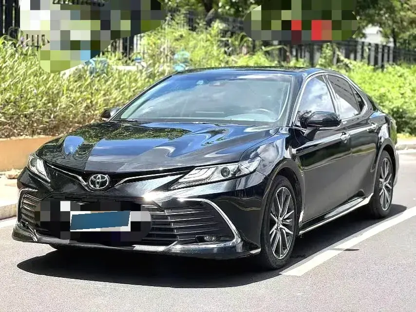 2021 Toyota Camry 2.5L 209HP L4 8AT