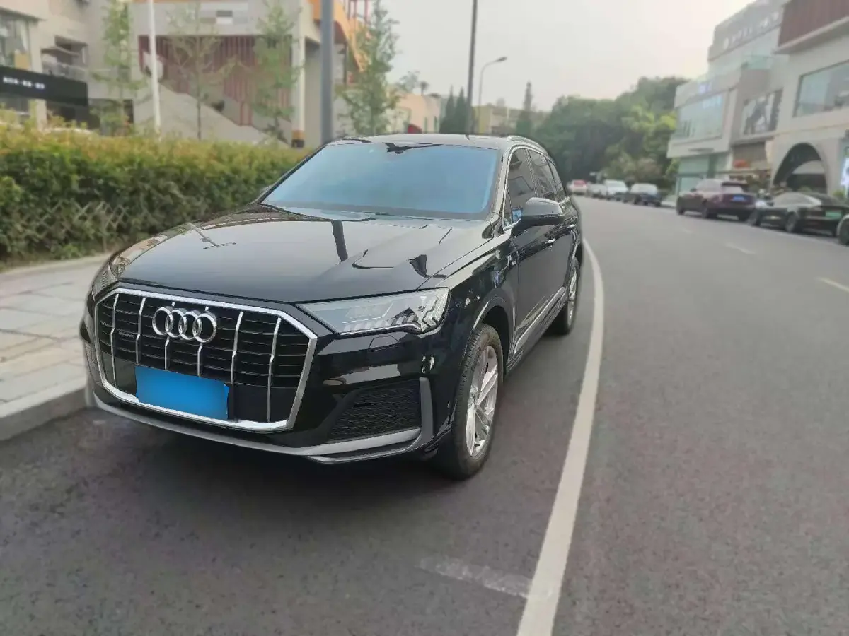 2022 Audi Q7 2.0T 245HP L4 8AT