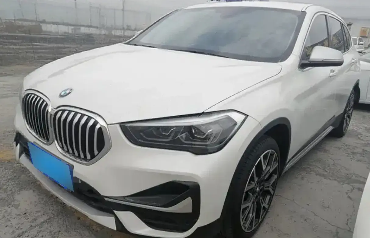 2021 BMW X1 2.0T 192HP L4 8AT