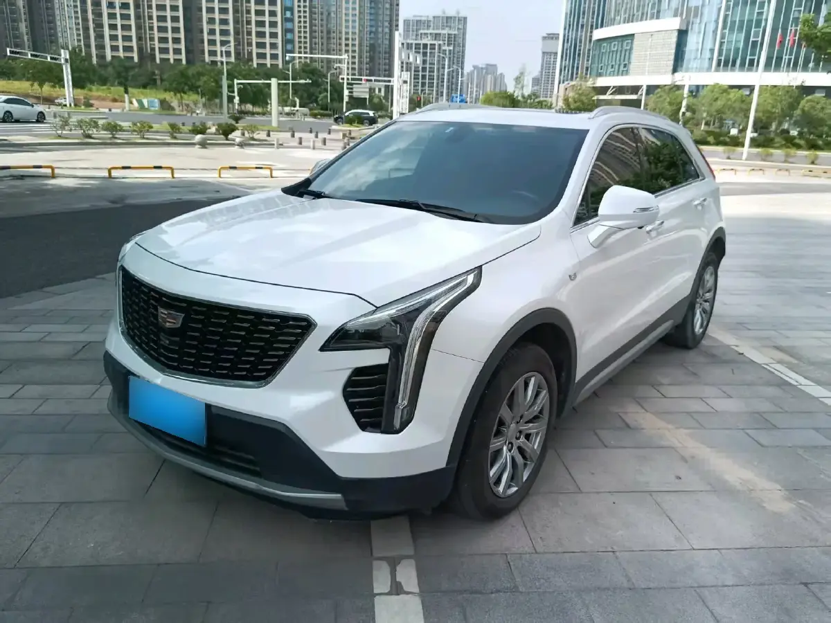 2021 Cadillac XT4 2.0T 237HP L4 9AT