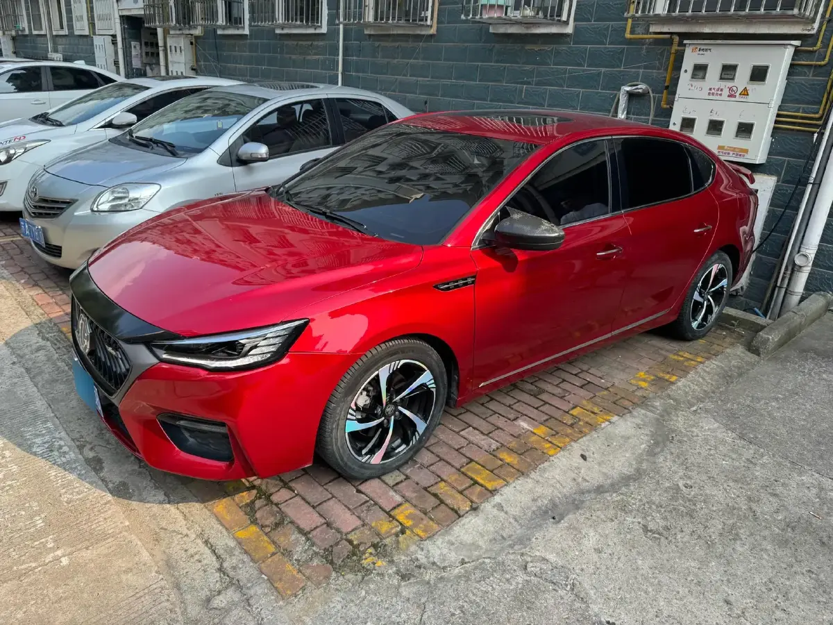 2020 MG MG6 1.5T 181HP L4 7DCT