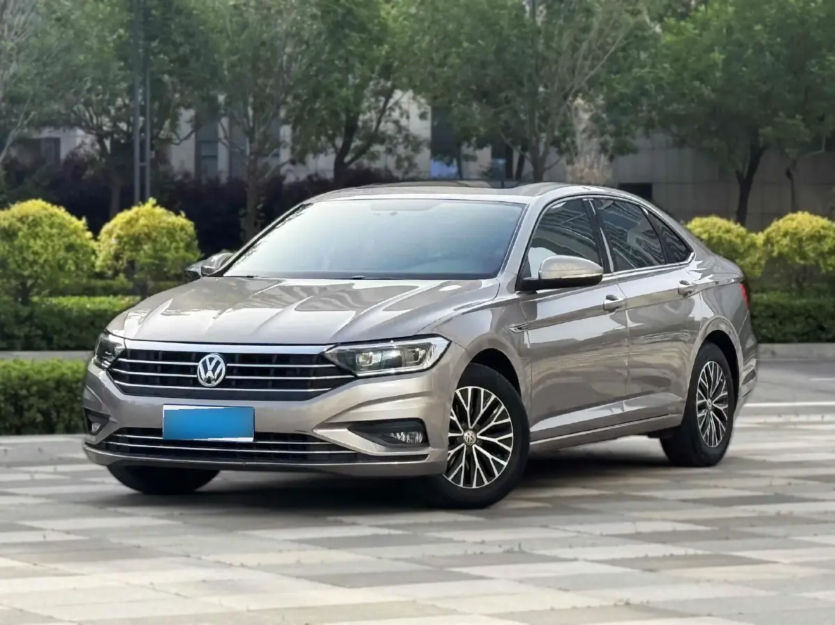 2021 Volkswagen Sagitar 1.4T 150HP L4 7DCT