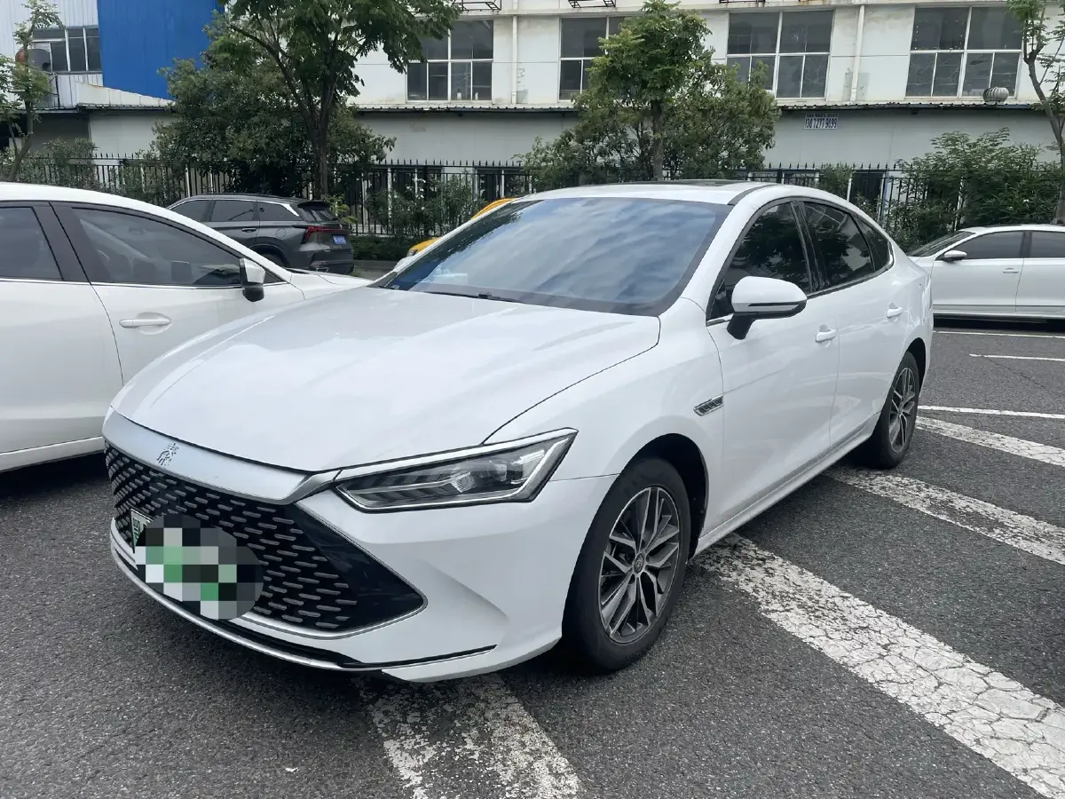 2021 BYD Qin Plus 1.5L 110HP L4 E-CVT PHEV 18.32KWH