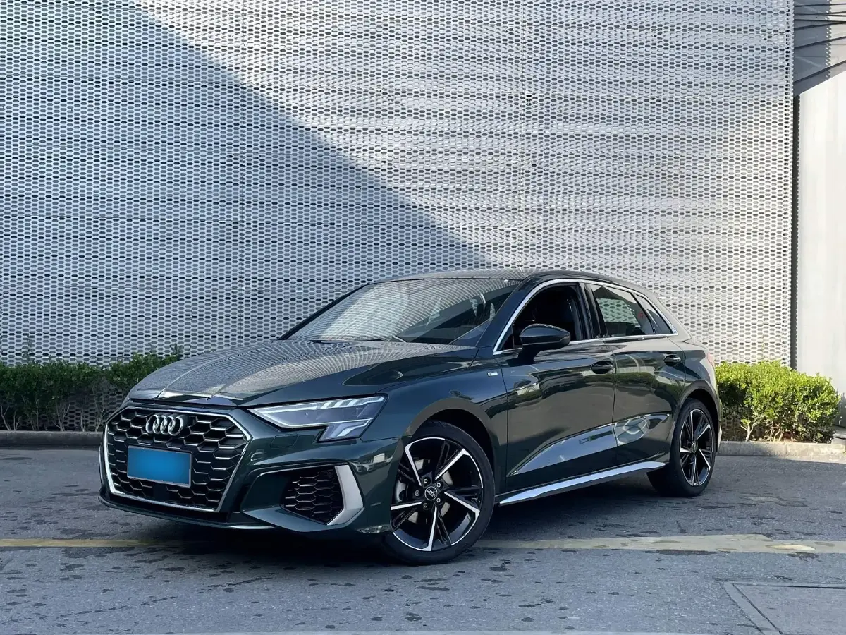2022 Audi A3 1.4T 150HP L4 7DCT
