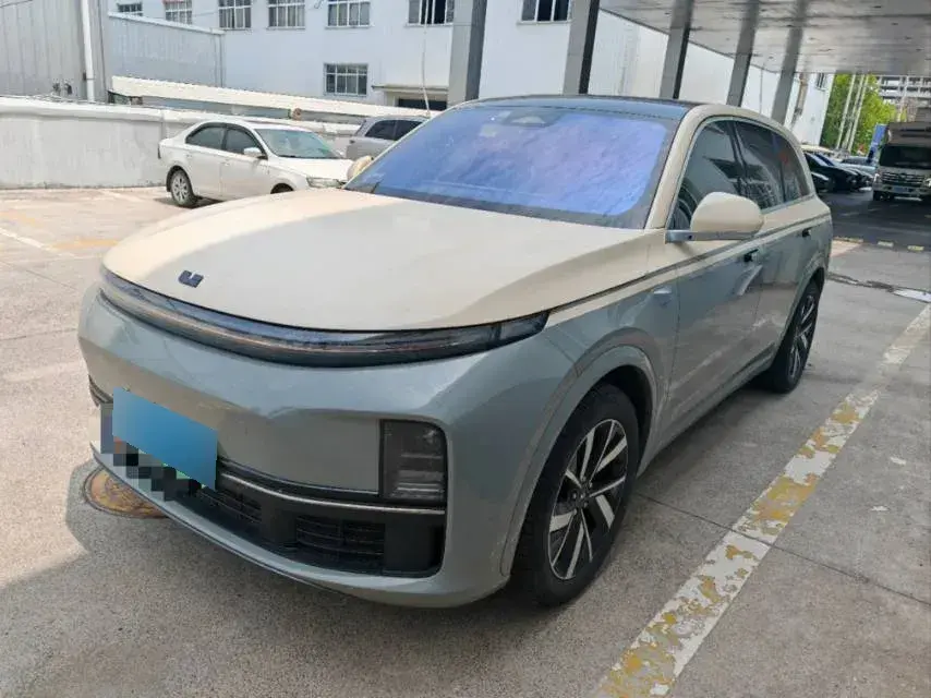 2023 Li L7 Range Extended 154HP REEV 40.9KWH