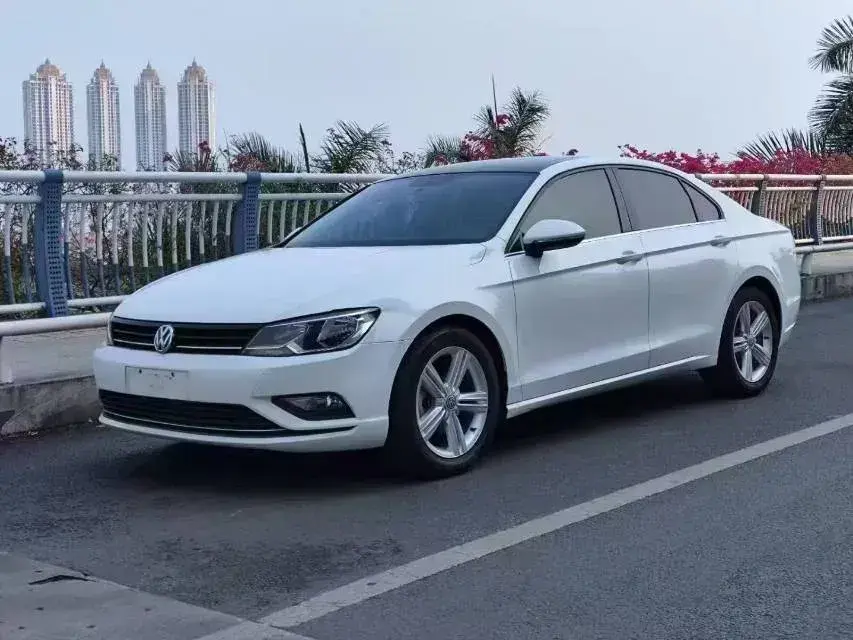 2018 Volkswagen Lamando 1.4T 150HP L4 7DCT