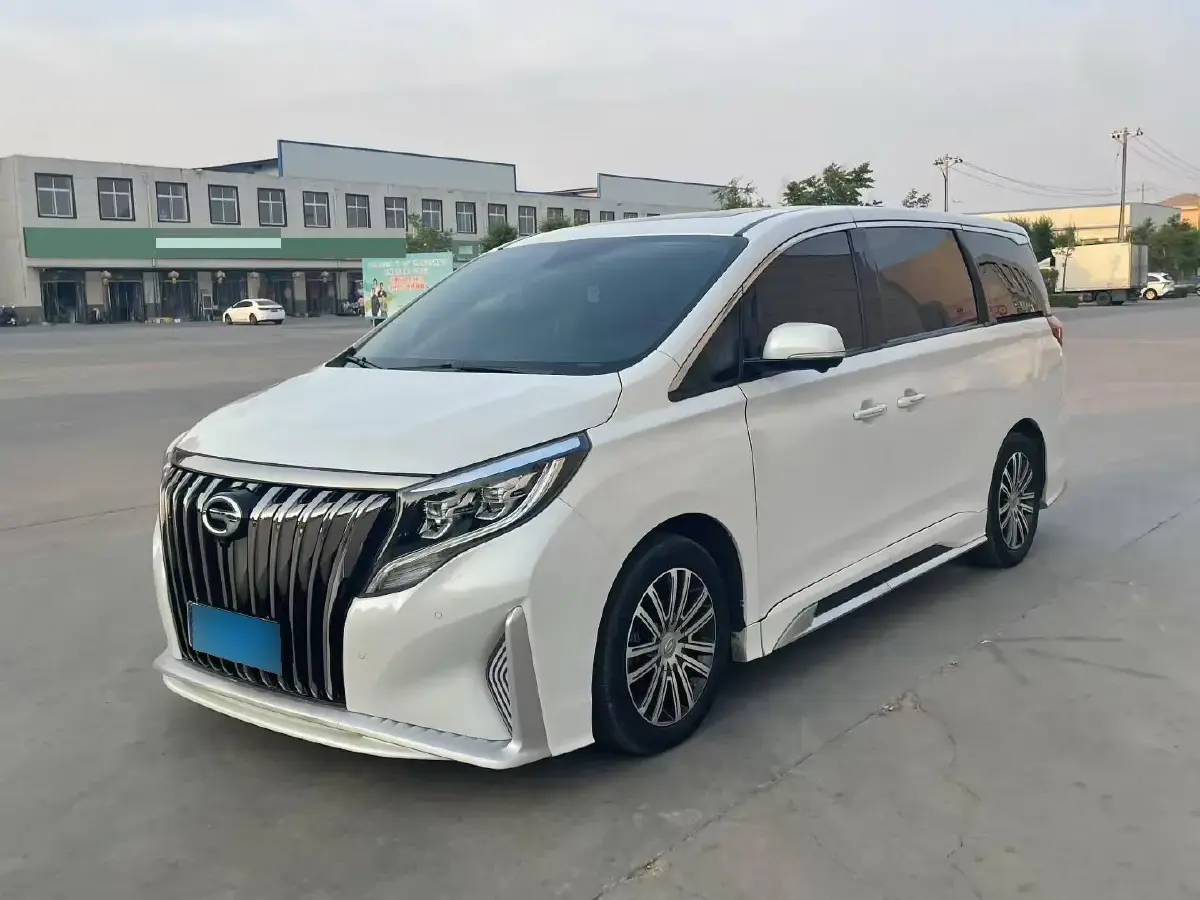 2021 GAC Trumpchi M8 2.0T 252HP L4 8AT