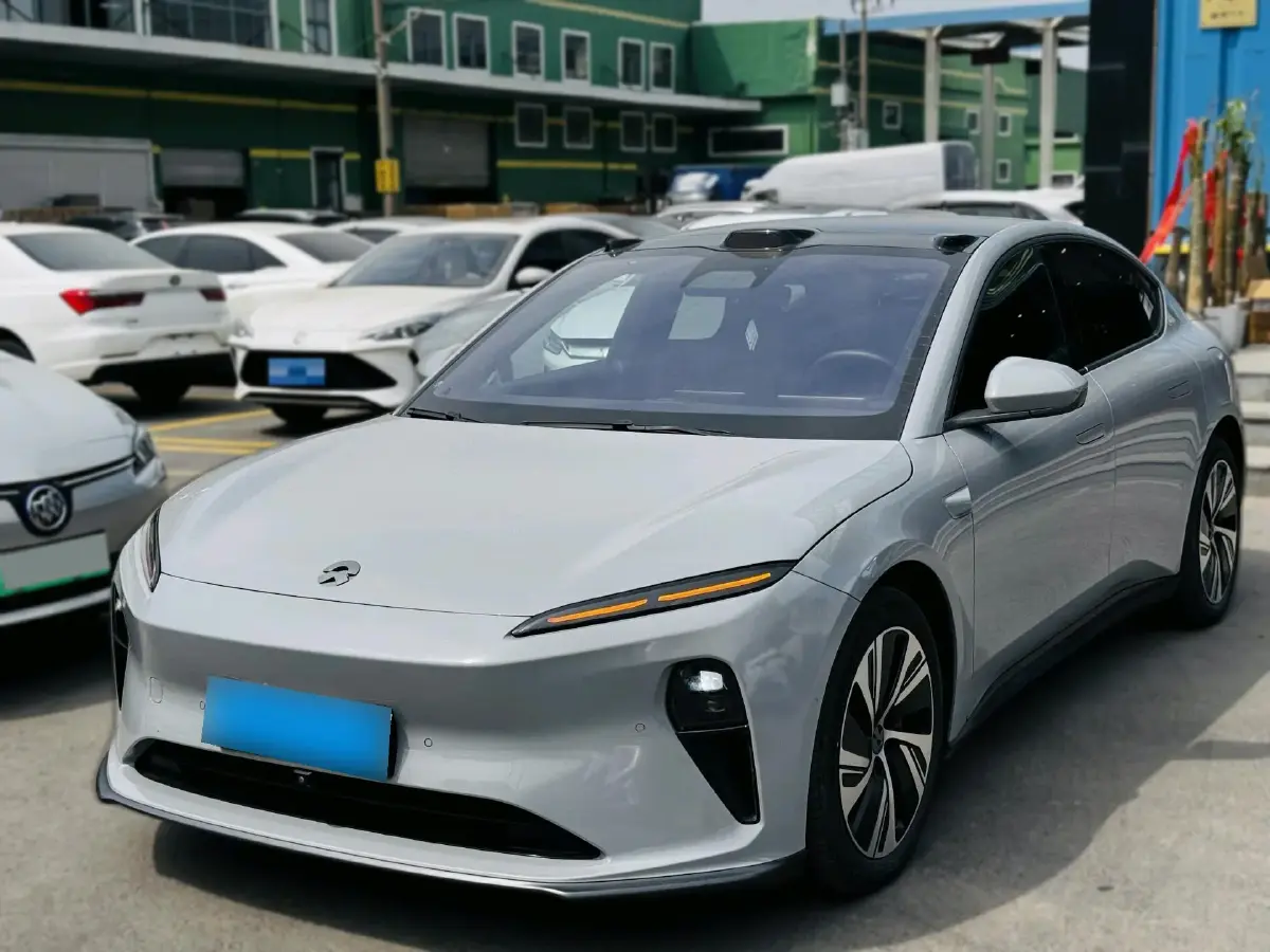 2022 NIO ET5 BEV 75KWH
