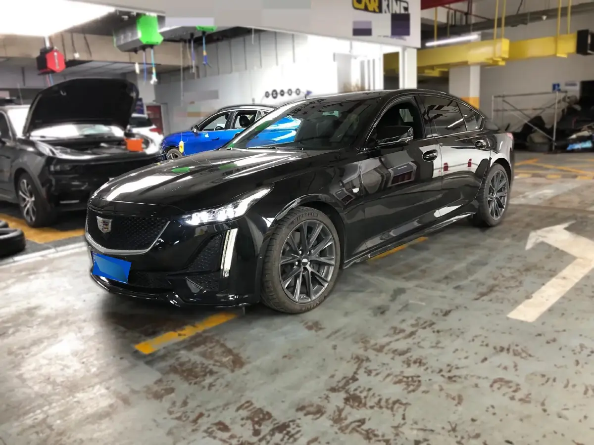 2021 Cadillac CT5 2.0T 237HP L4 10AT