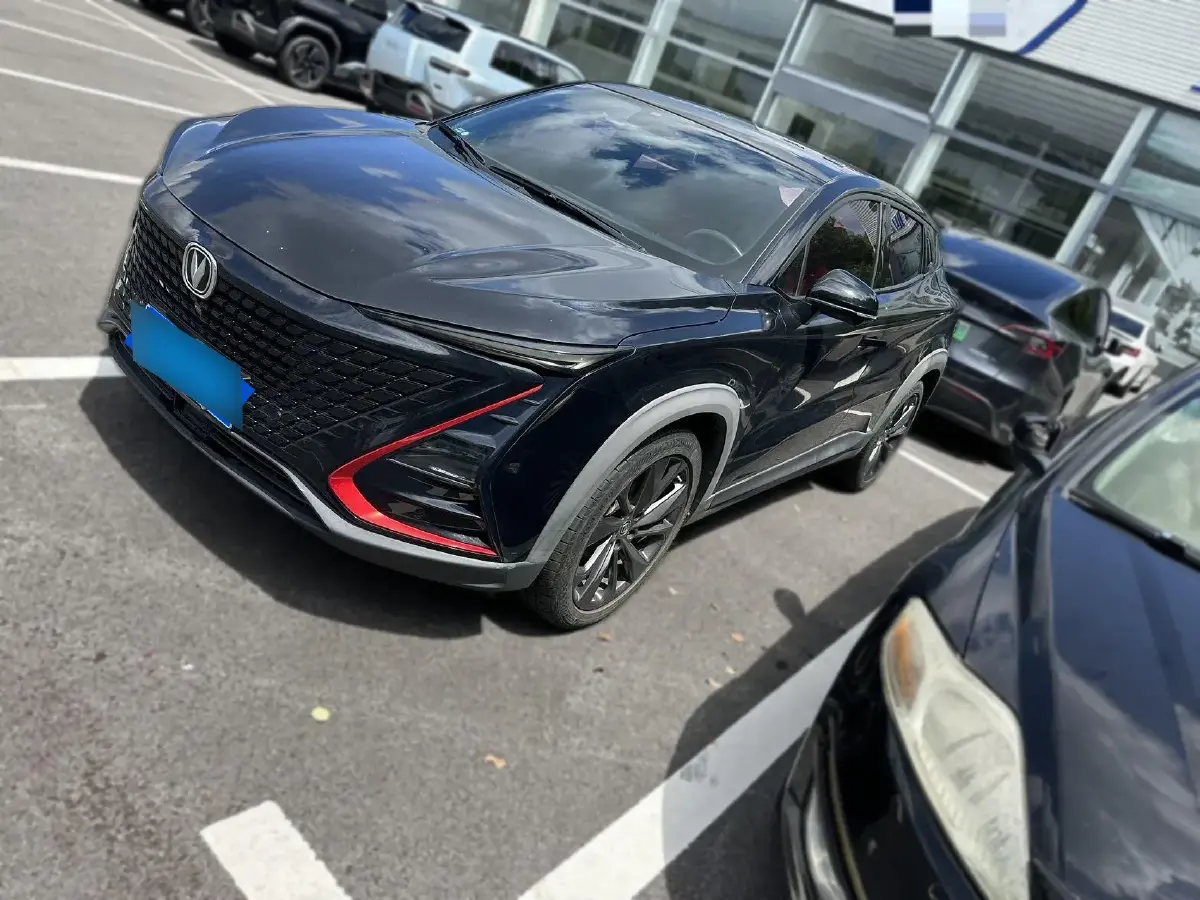 2020 ChangAn UNI-T 1.5T 180HP L4 7DCT