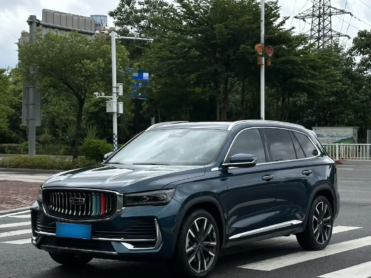 2021 Geely Monjaro 2.0T 238HP L4 8AT