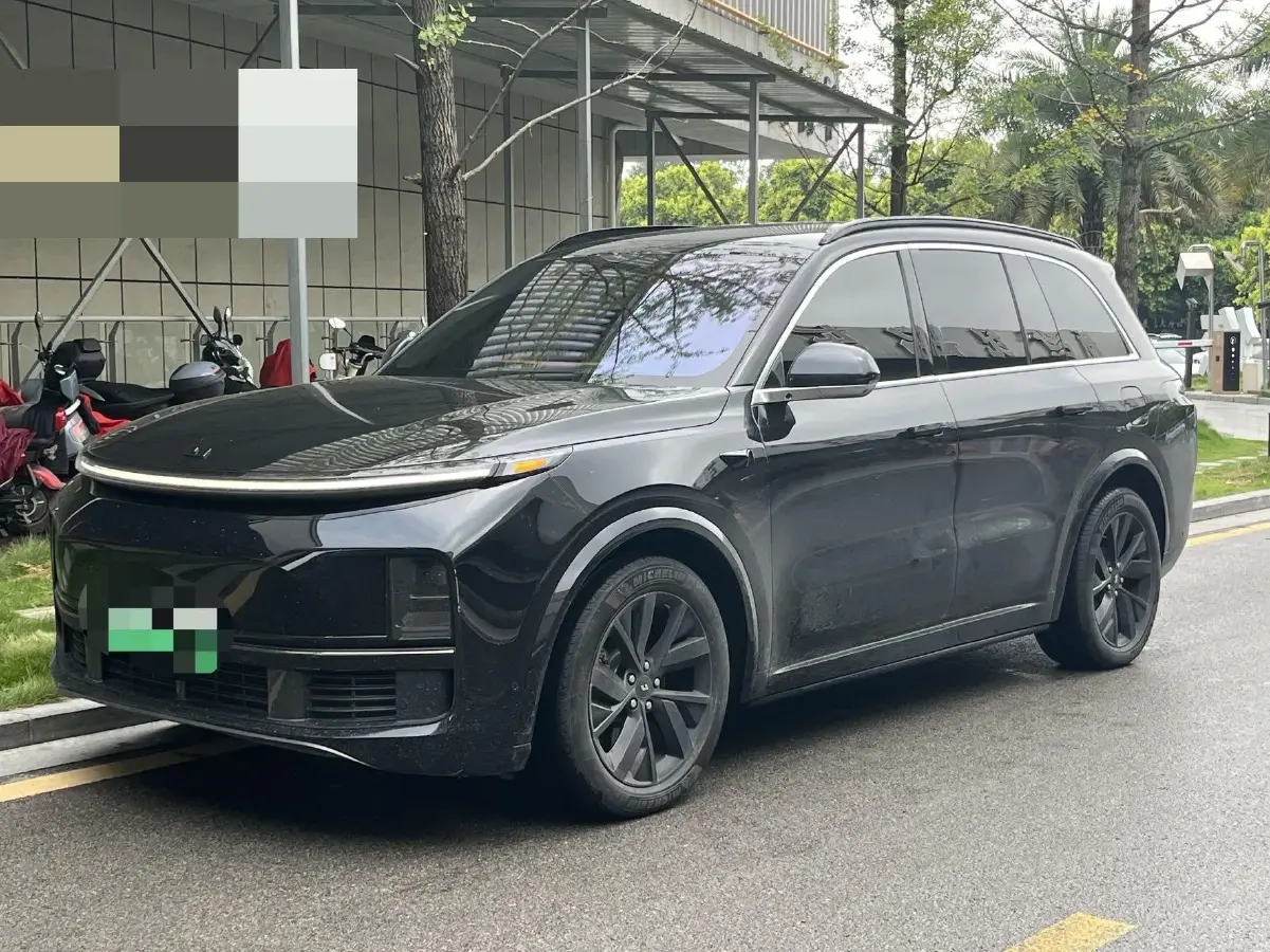 2023 Li L8 Range Extended 154HP REEV 40.9KWH