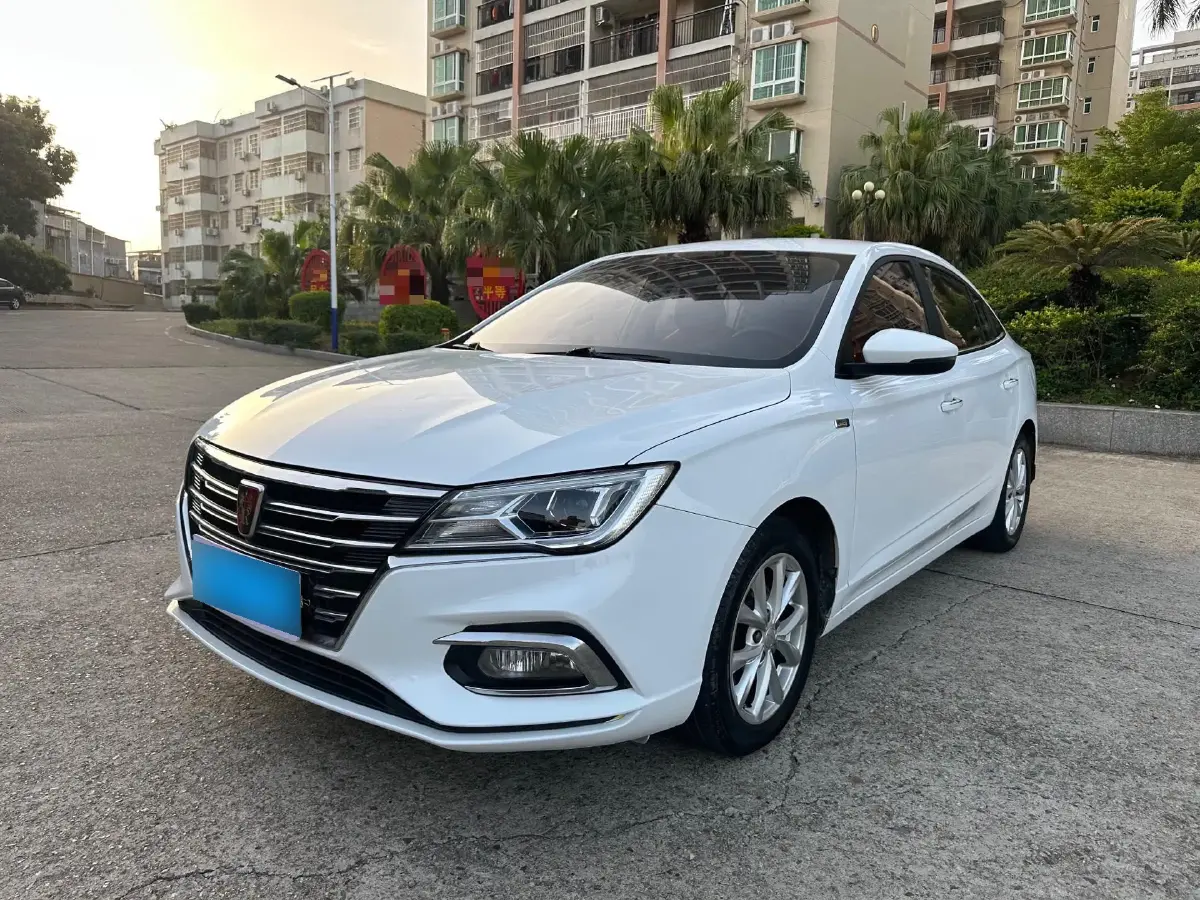 2019 Roewe i5 1.5L 120HP L4 5MT