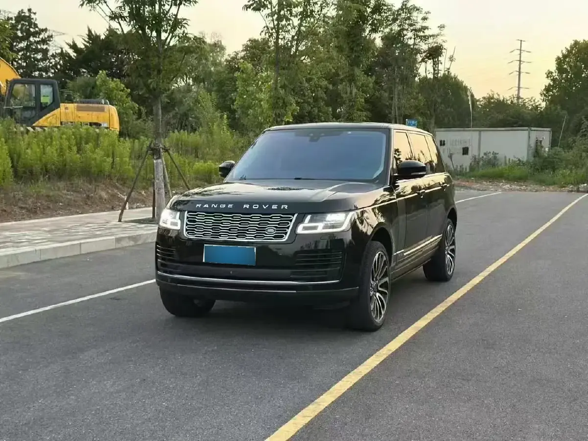 2021 Land Rover Range Rover 3.0T 400HP L6 8AT