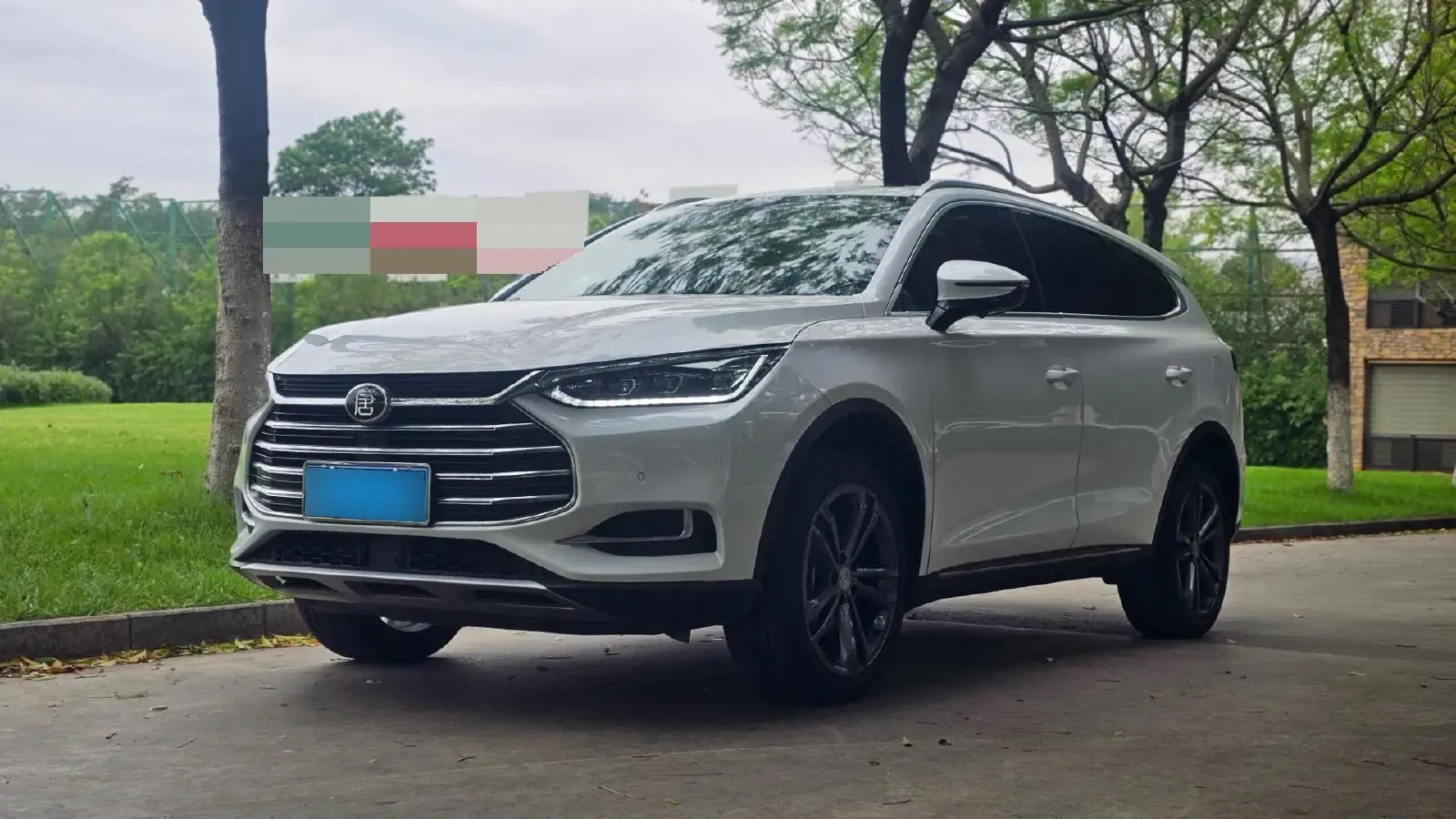 2021 BYD Tang 2.0T 192HP L4 6AT