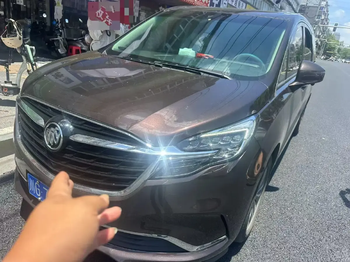 2021 Buick GL8 2.0T 237HP L4 9AT