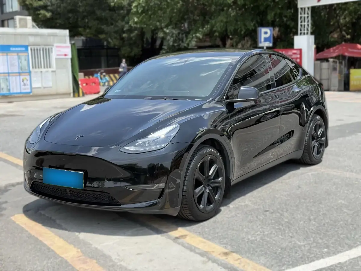 2021 Tesla Model Y BEV 60KWH