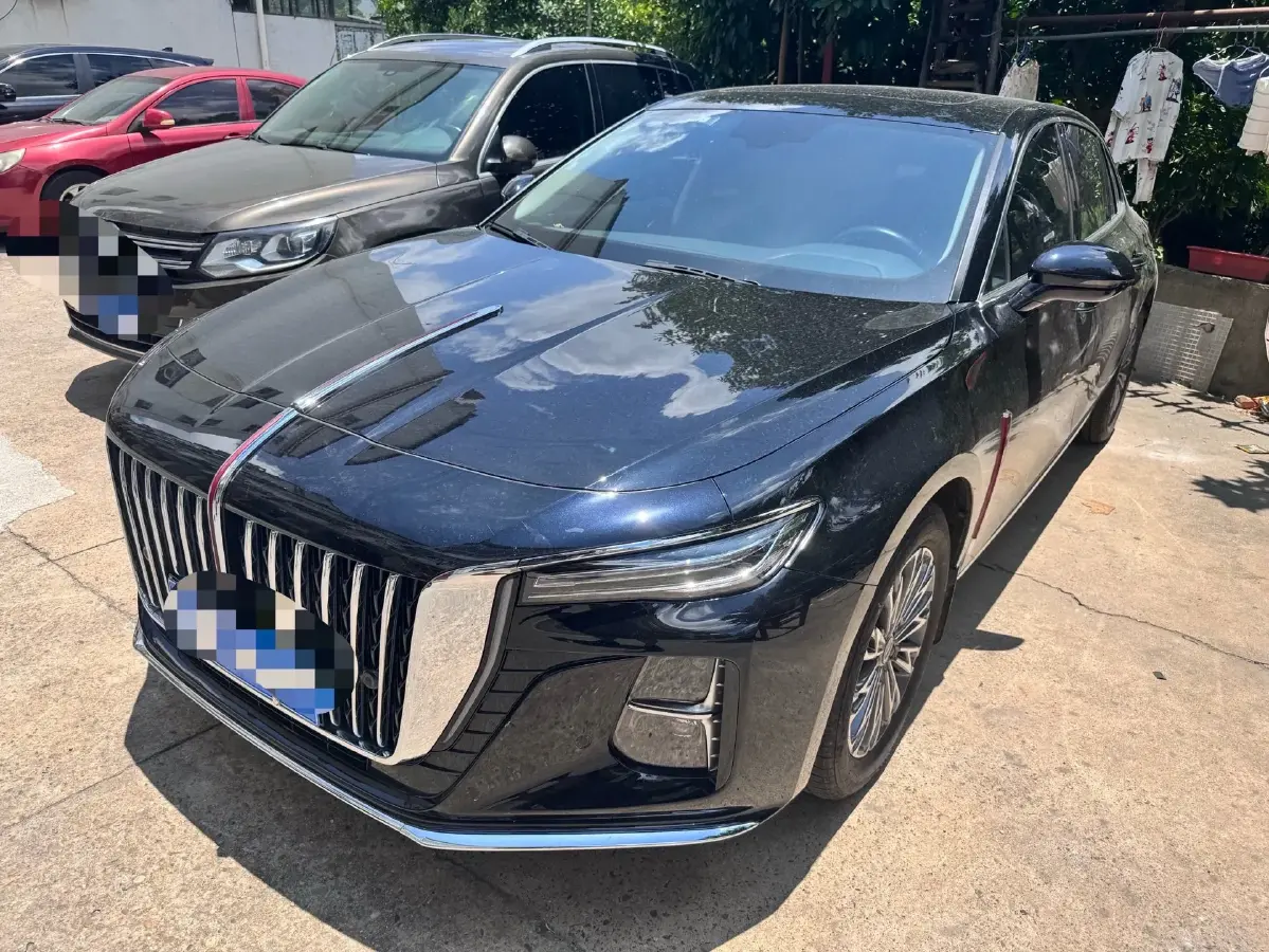 2023 HongQi H5 2.0T 224HP L4 8AT