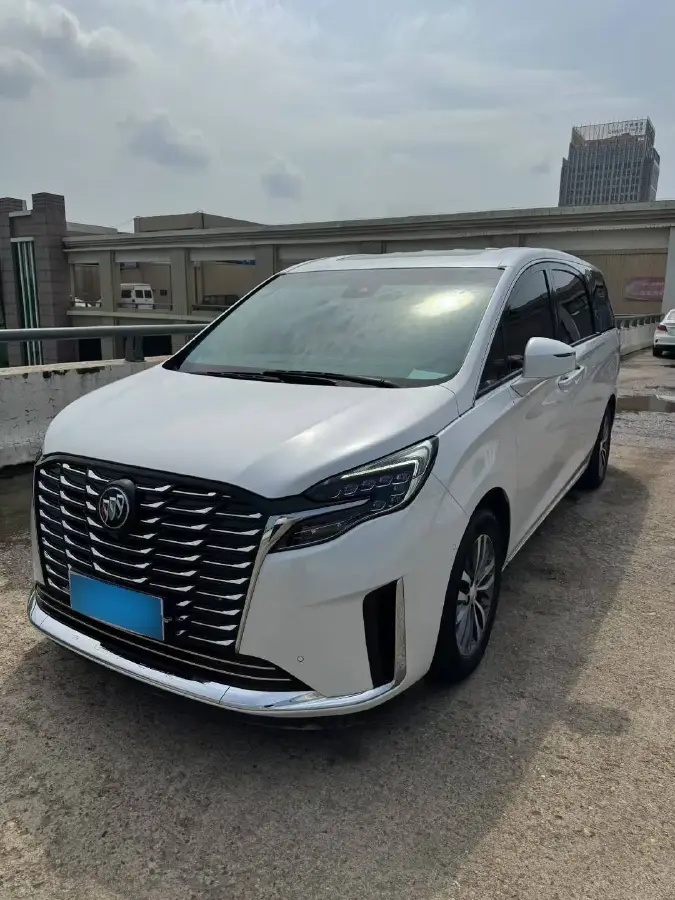 2023 Buick GL8 2.0T 237HP L4 9AT