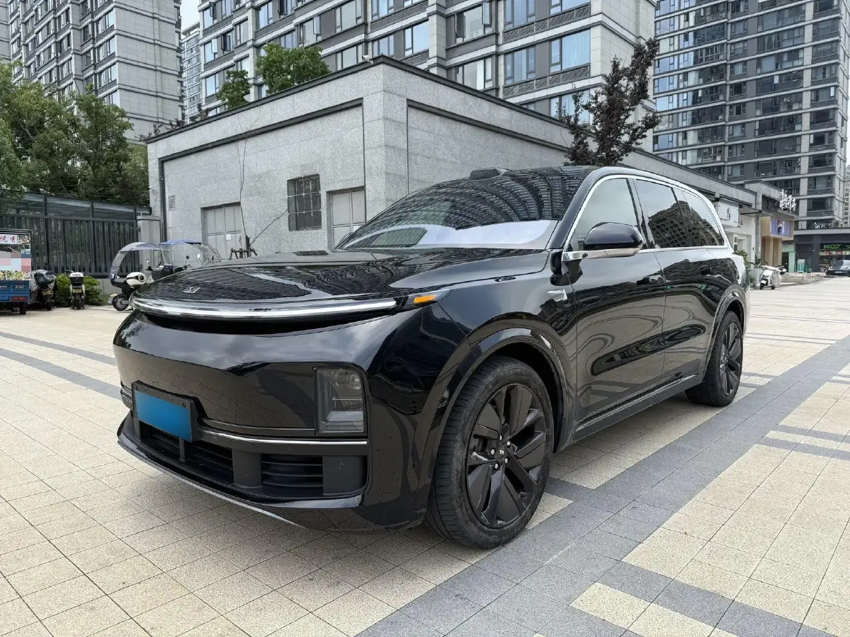 2022 Li L9 Range Extended 154HP REEV 42.6KWH