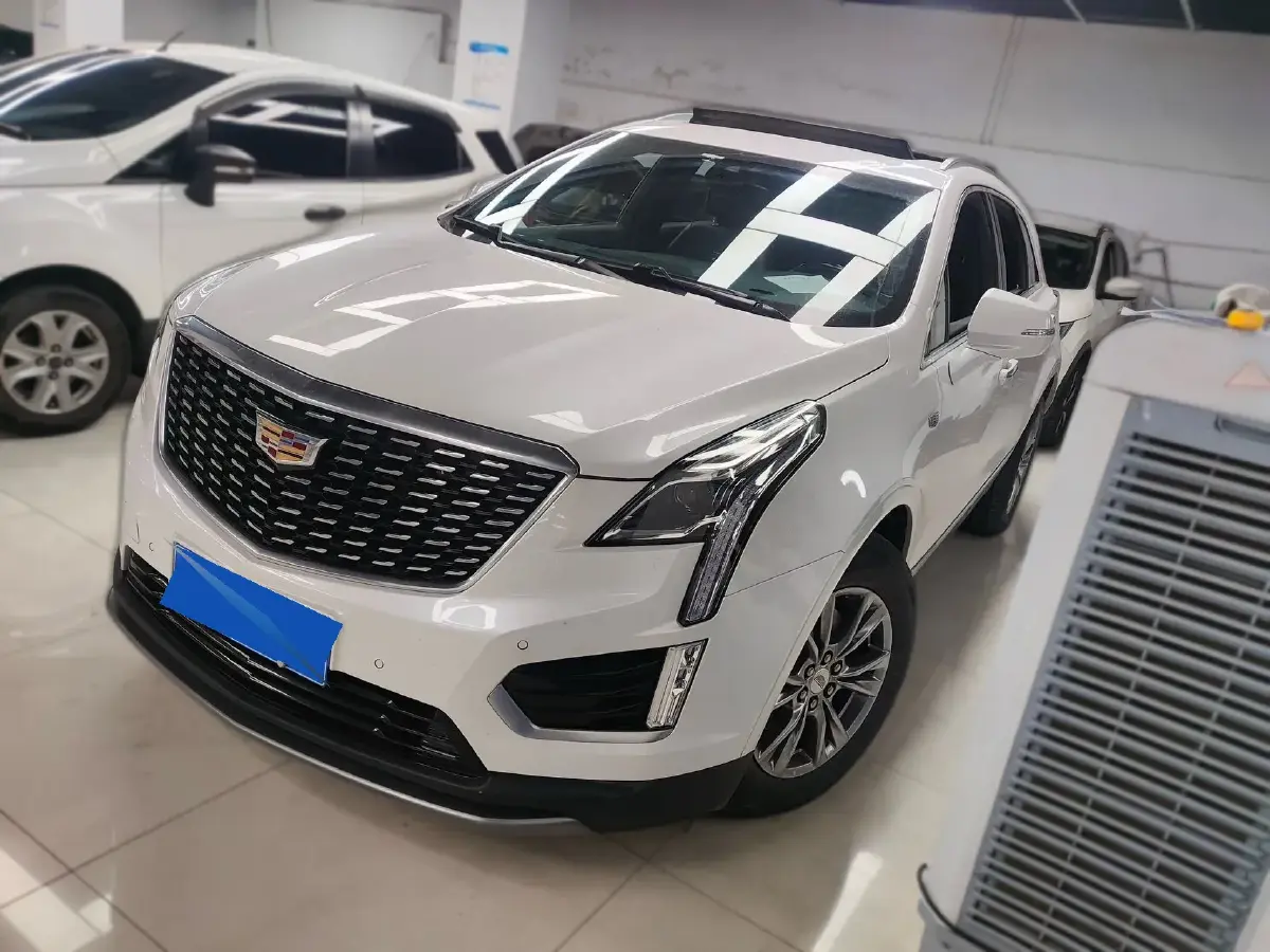 2020 Cadillac XT5 2.0T 237HP L4 9AT