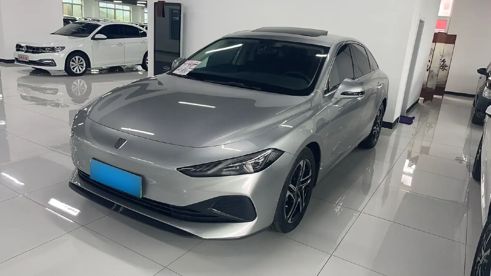 2023 Roewe D7 1.5L 112HP L4 1DHT PHEV 21.4KWH